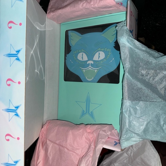 Limited Edition Jeffree Star Blue Cat-Themed Mirror - Picture 2 of 3
